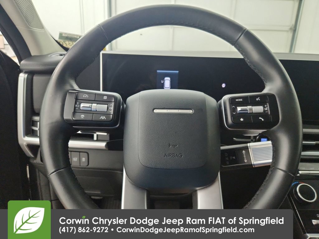 Used 2025 Hyundai Santa Fe SEL FWD image 21