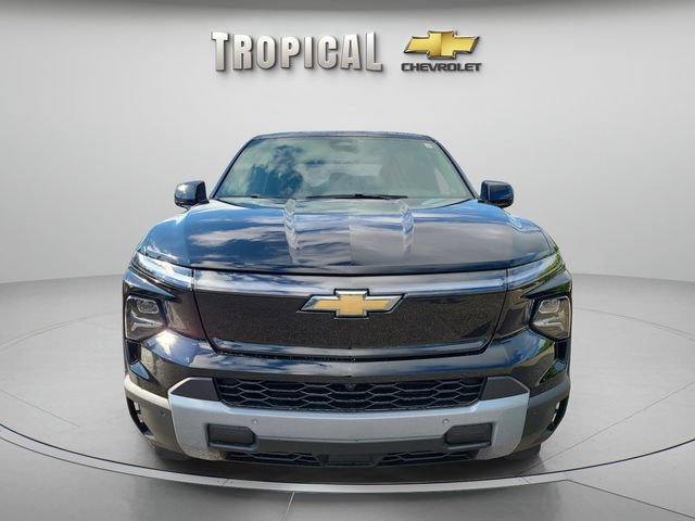 New 2026 Chevrolet Silverado EV LT w/ Plus Package AWD/4WD image 8