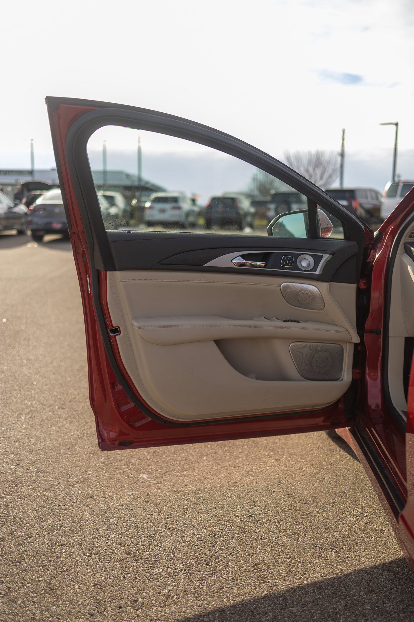 Used 2020 Lincoln MKZ Reserve w/ Luxury Package image 38