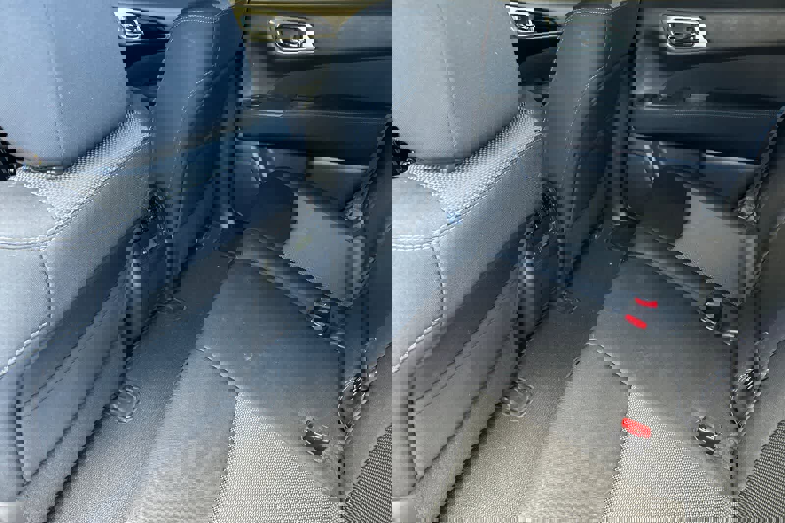 Used 2017 Nissan Pathfinder SV w/ Cargo Package image 5