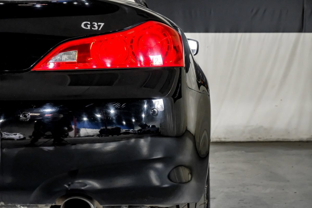 Used 2010 INFINITI G37 Convertible w/ Premium Pkg RWD image 34