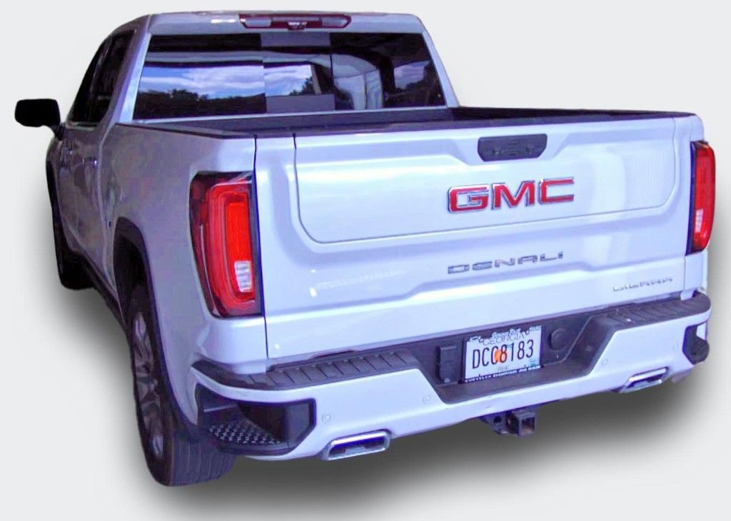 Used 2023 GMC Sierra 1500 Denali w/ Denali Reserve Package AWD/4WD image 4