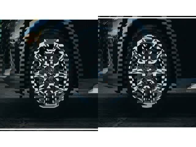 New 2025 BMW X1 xDrive28i w/ Convenience Package image 7