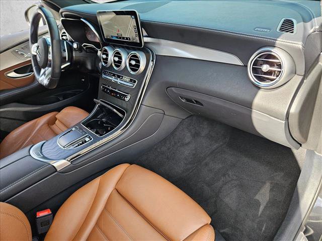 Used 2022 Mercedes-Benz GLC 43 AMG 4MATIC image 21