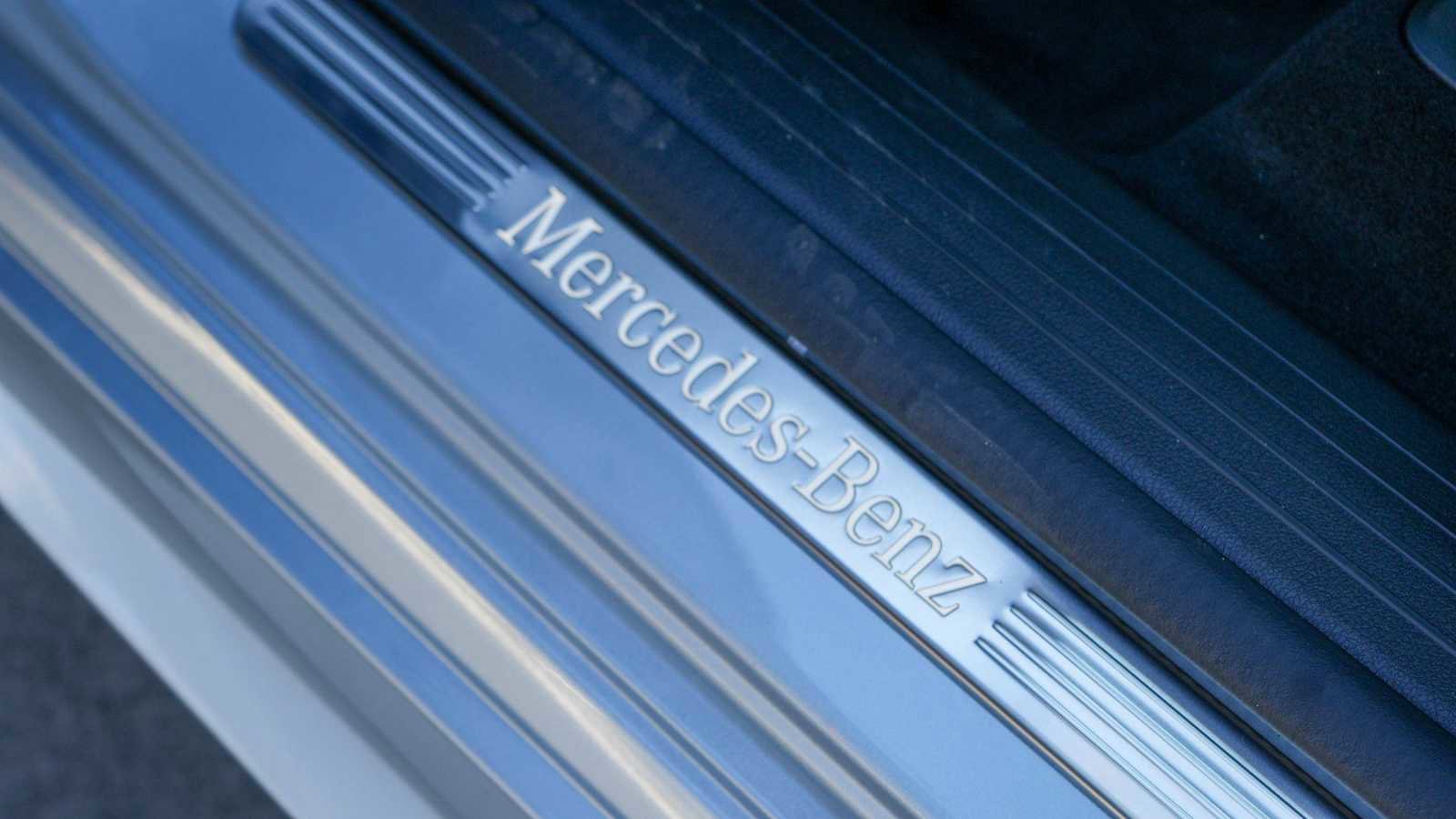 Used 2026 Mercedes-Benz GLS 450 4MATIC image 33