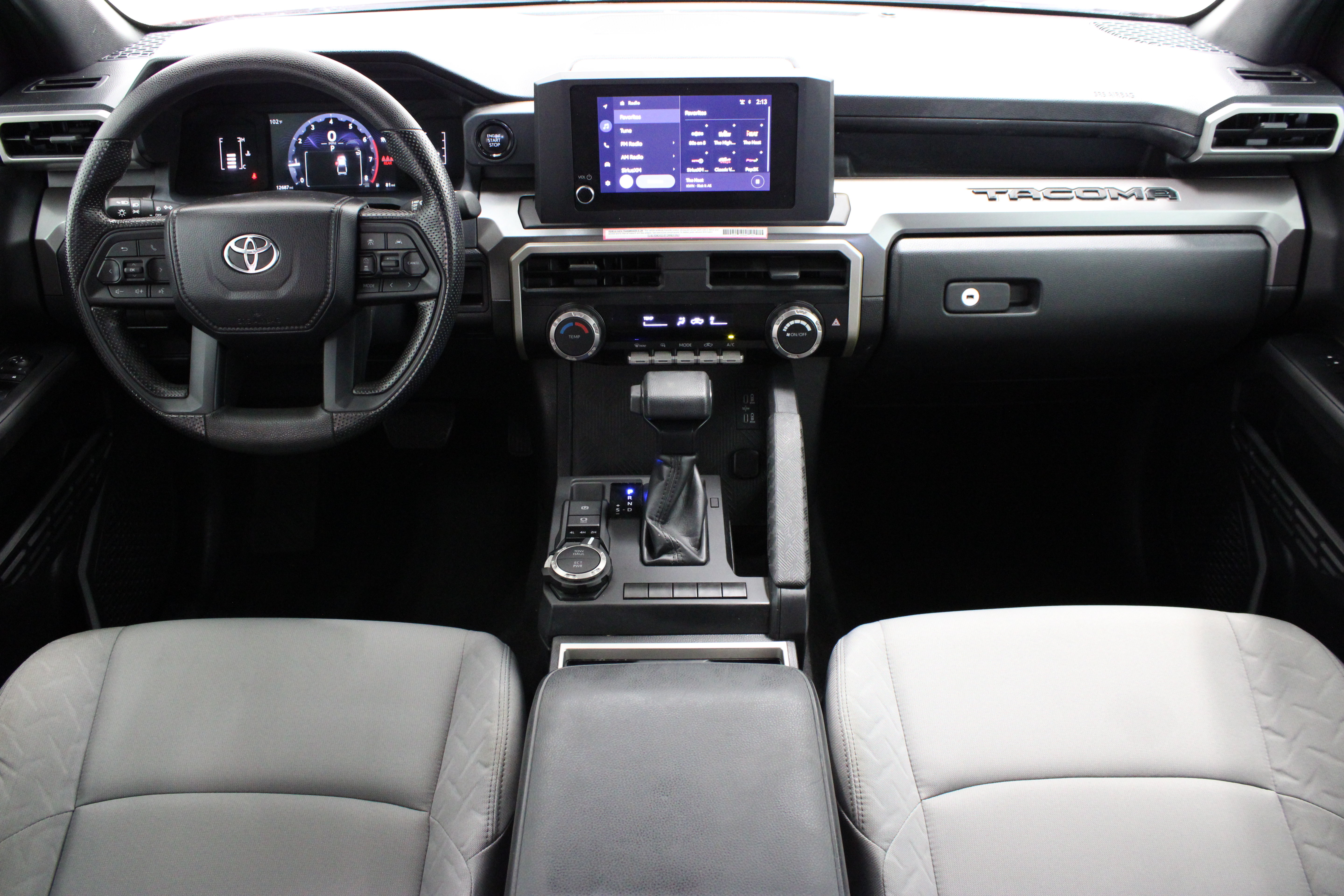 Used 2024 Toyota Tacoma SR5 AWD/4WD image 29
