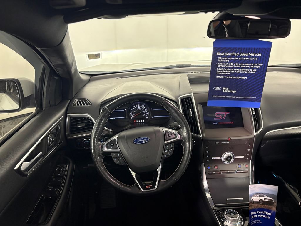 Used 2020 Ford Edge ST w/ Equipment Group 401A AWD/4WD image 26