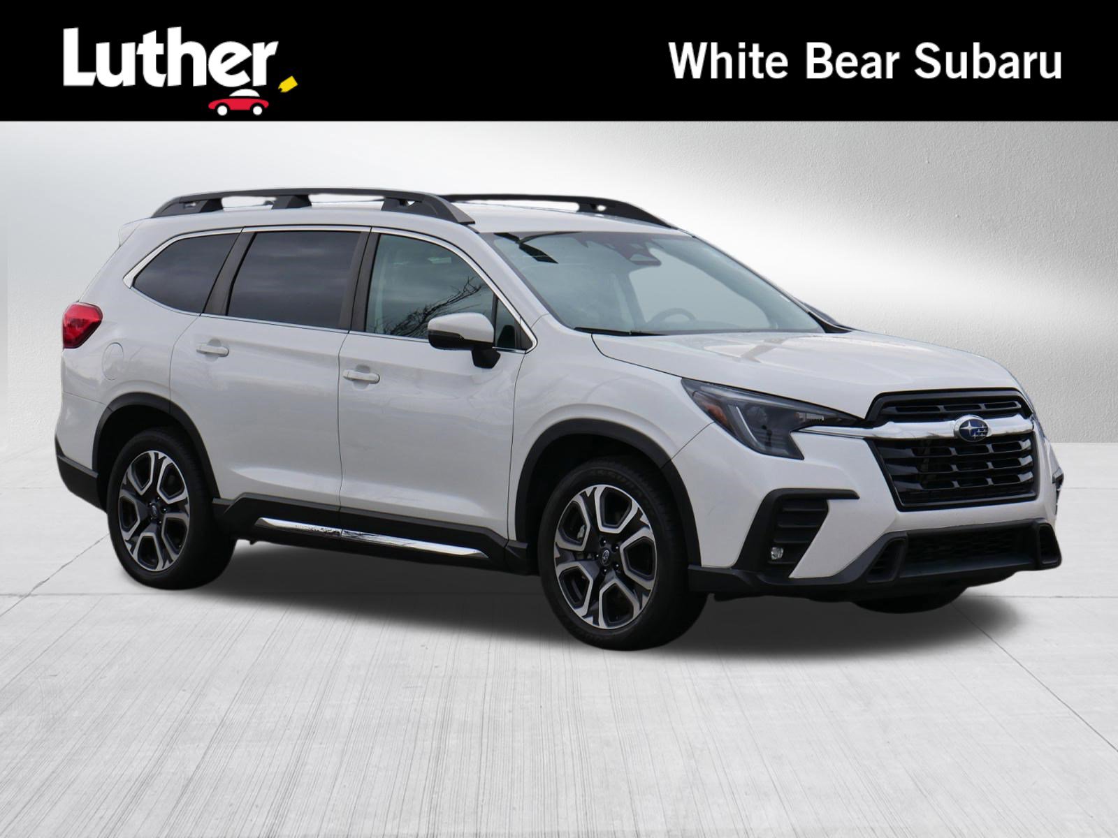 Used 2023 Subaru Ascent Limited image 1