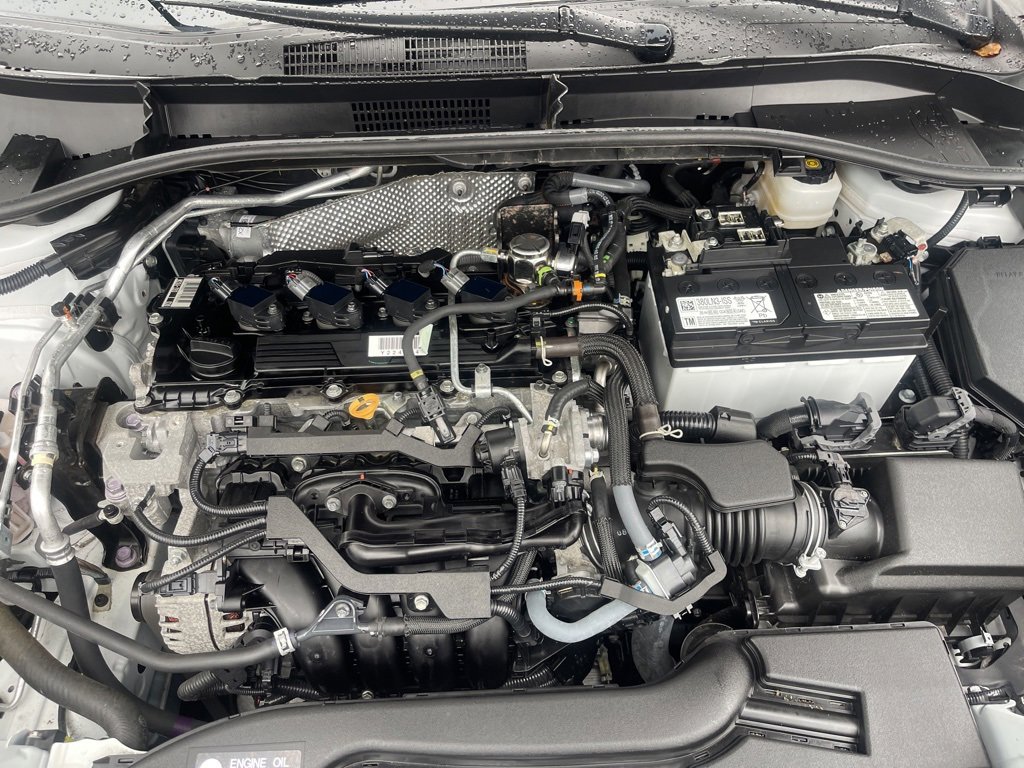 Used 2022 Toyota Corolla Cross XLE w/ Convenience Package image 29