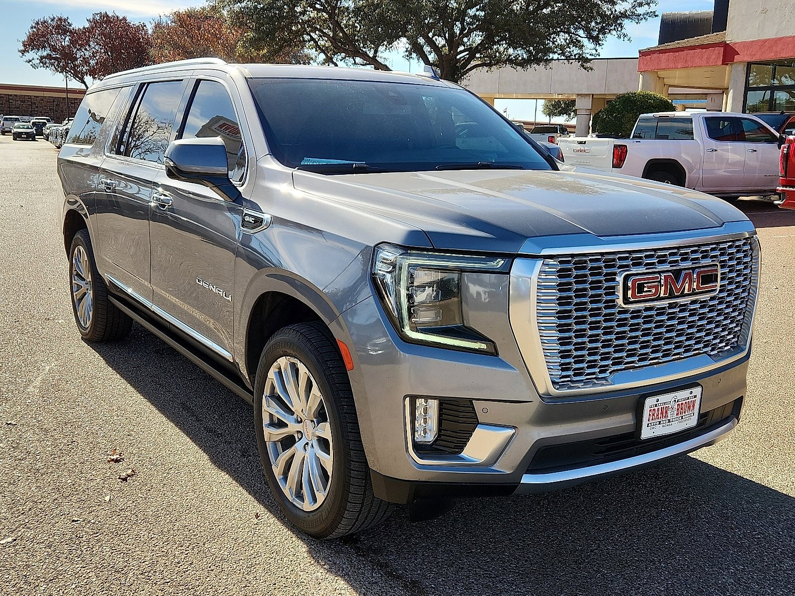 Used 2022 GMC Yukon XL Denali w/ Max Trailering Package image 6