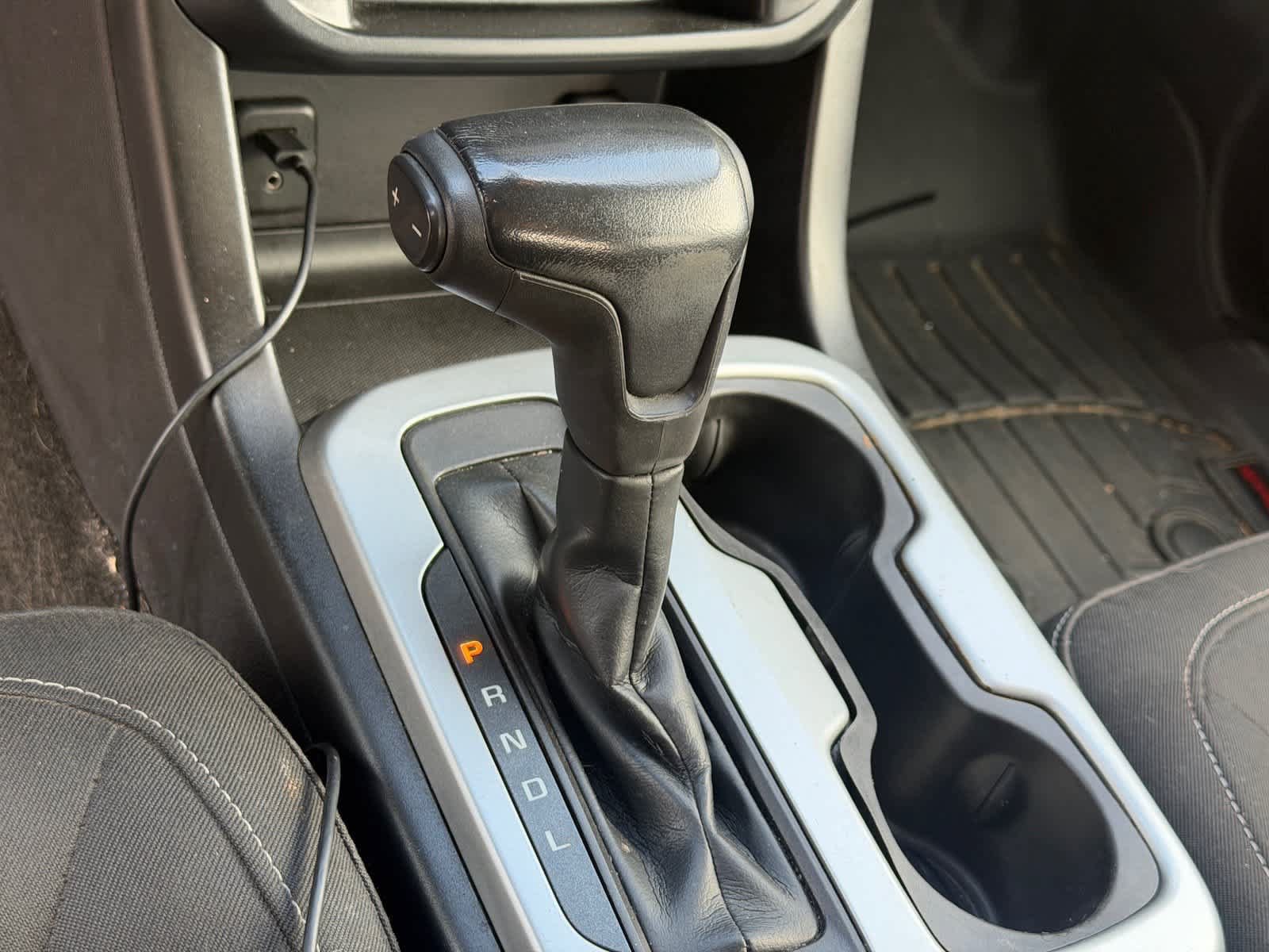 Used 2018 Chevrolet Colorado LT w/ LT Convenience Package RWD image 22