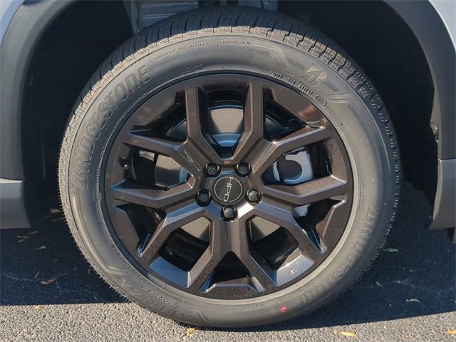 New 2025 Honda Pilot Touring image 10