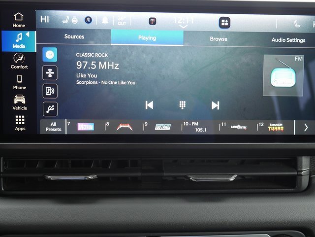 Used 2024 Jeep Wrangler Unlimited Rubicon w/ Convenience Group image 16