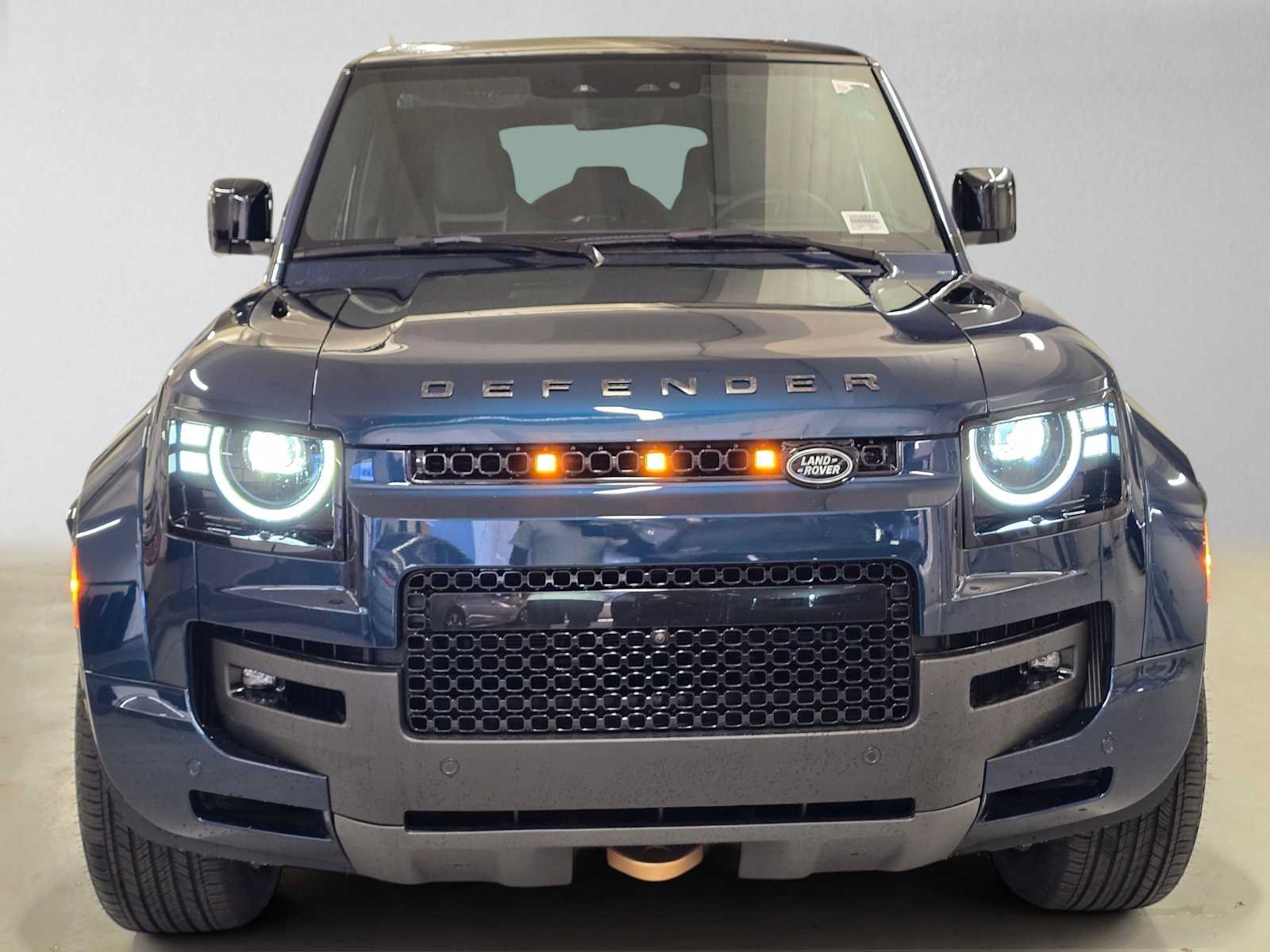 New 2026 Land Rover Defender 110 OCTA AWD/4WD image 8