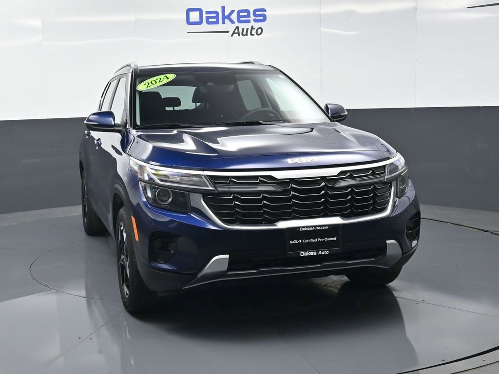 Certified 2024 Kia Seltos EX image 3