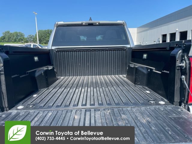 Used 2024 Toyota Tacoma TRD Off-Road AWD/4WD image 29
