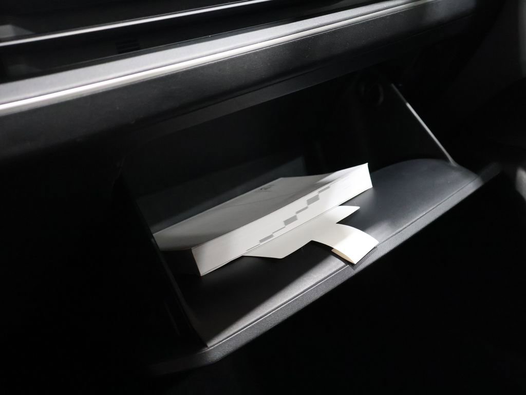 Used 2025 Kia K4 LXS image 29