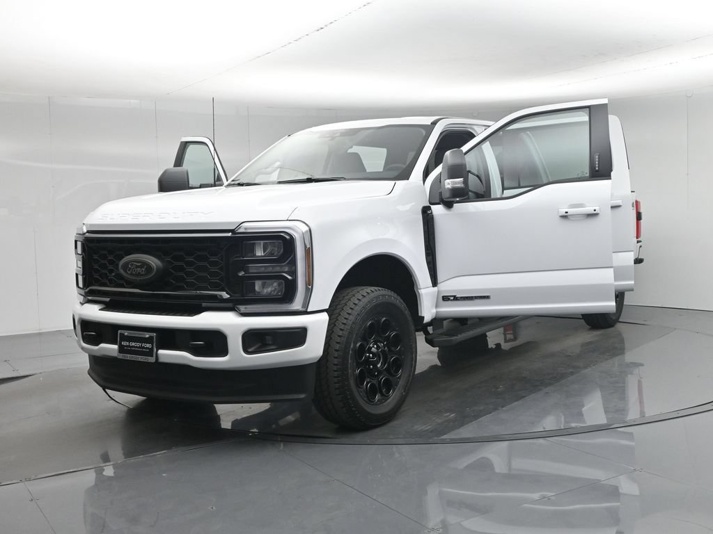 New 2026 Ford F350 XLT w/ XLT Premium Package AWD/4WD image 31