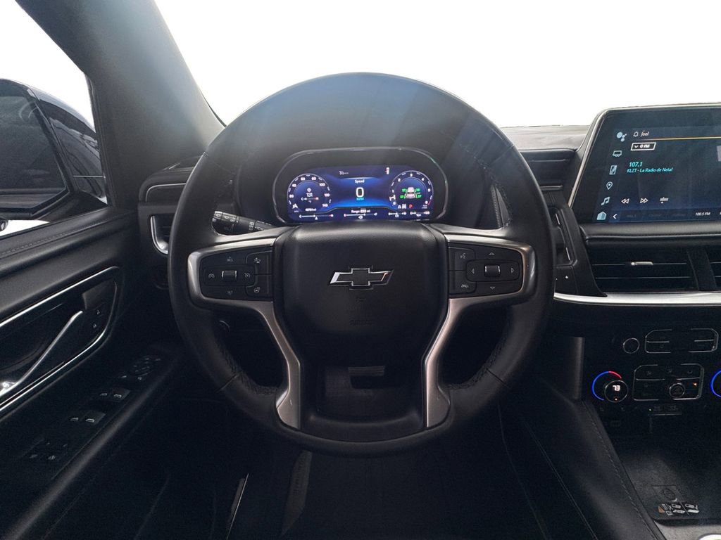 Used 2023 Chevrolet Tahoe Z71 w/ Luxury Package image 14