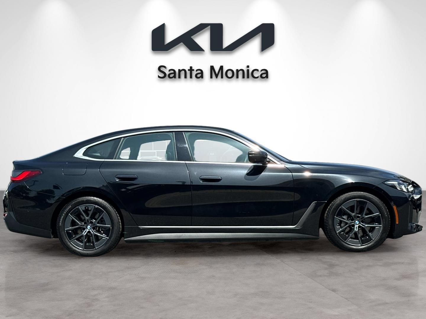 Used 2025 BMW i4 xDrive40i w/ Parking Assistance Package AWD/4WD image 7