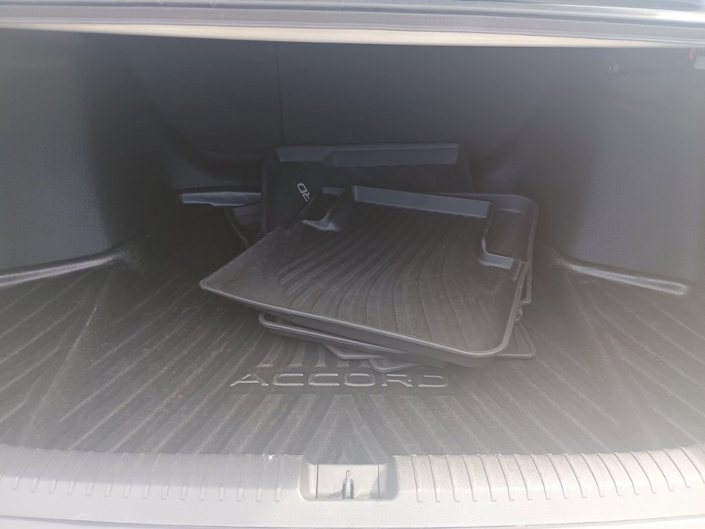 Used 2023 Honda Accord Touring image 18
