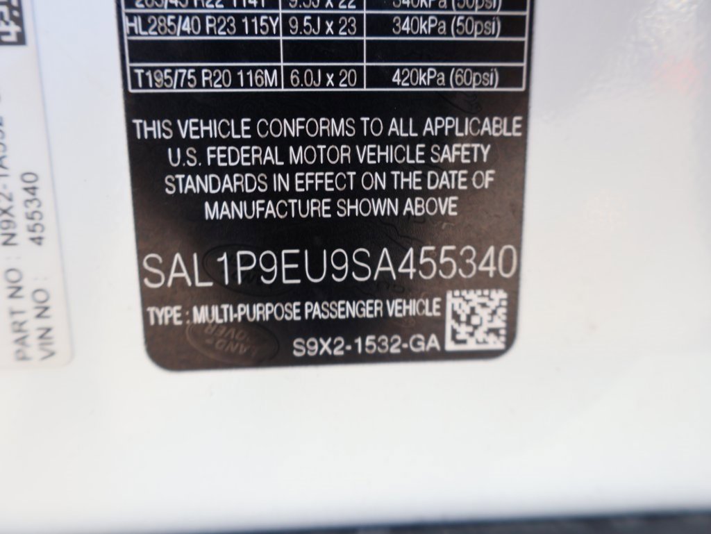 Used 2025 Land Rover Range Rover Sport SE image 39