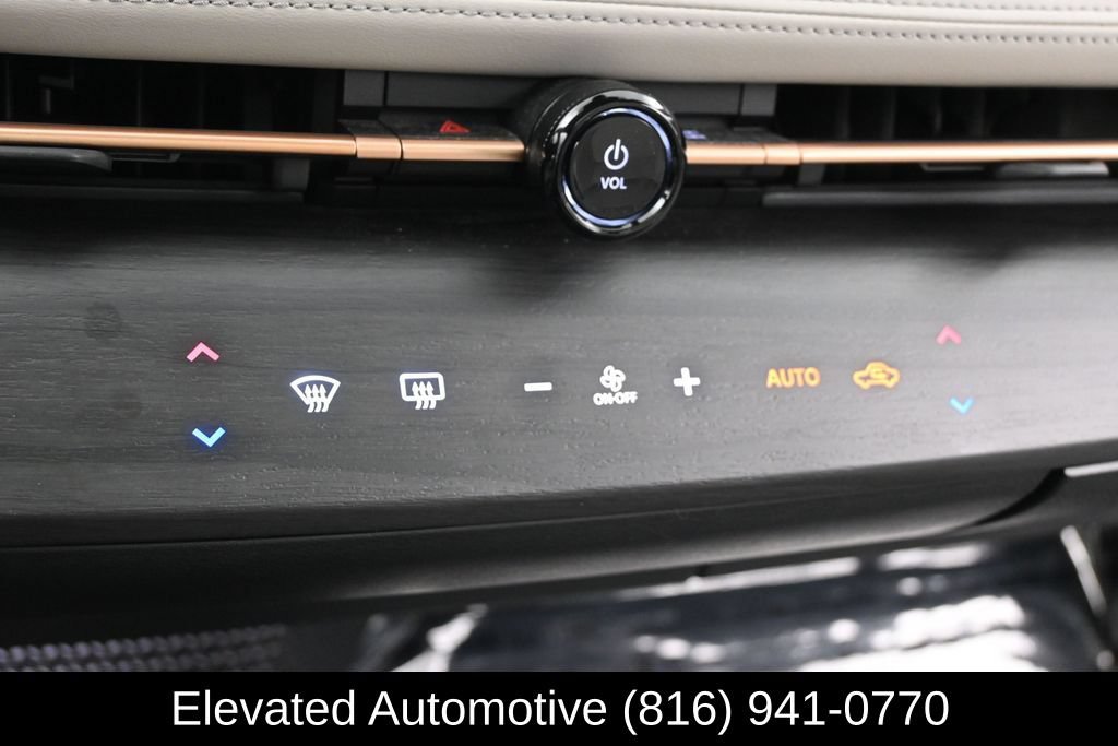 Certified 2024 Nissan Ariya AWD image 12