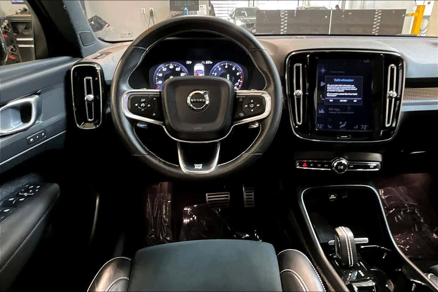 Used 2020 Volvo XC40 T5 R-Design w/ Protection Package AWD/4WD image 6