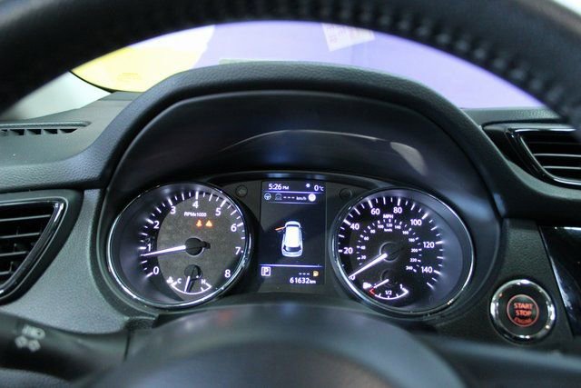 Used 2020 Nissan Rogue SL image 18