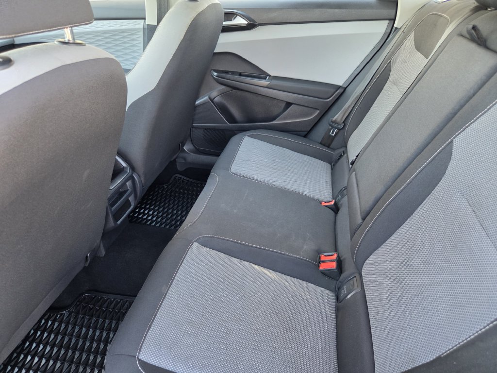 Used 2022 Volkswagen Taos S FWD image 23