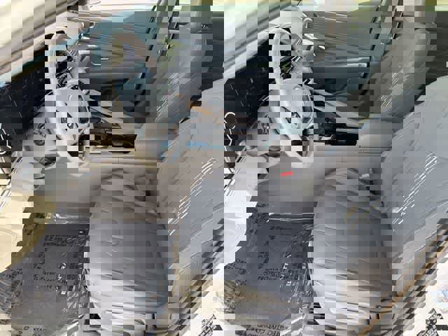 Certified 2025 Hyundai Elantra SEL image 13