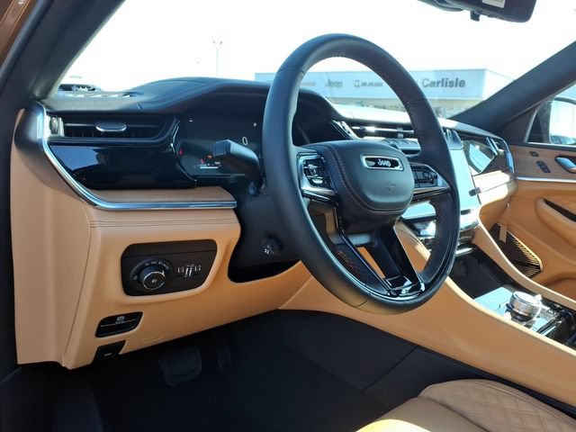 New 2027 Jeep Grand Cherokee Summit AWD/4WD image 14