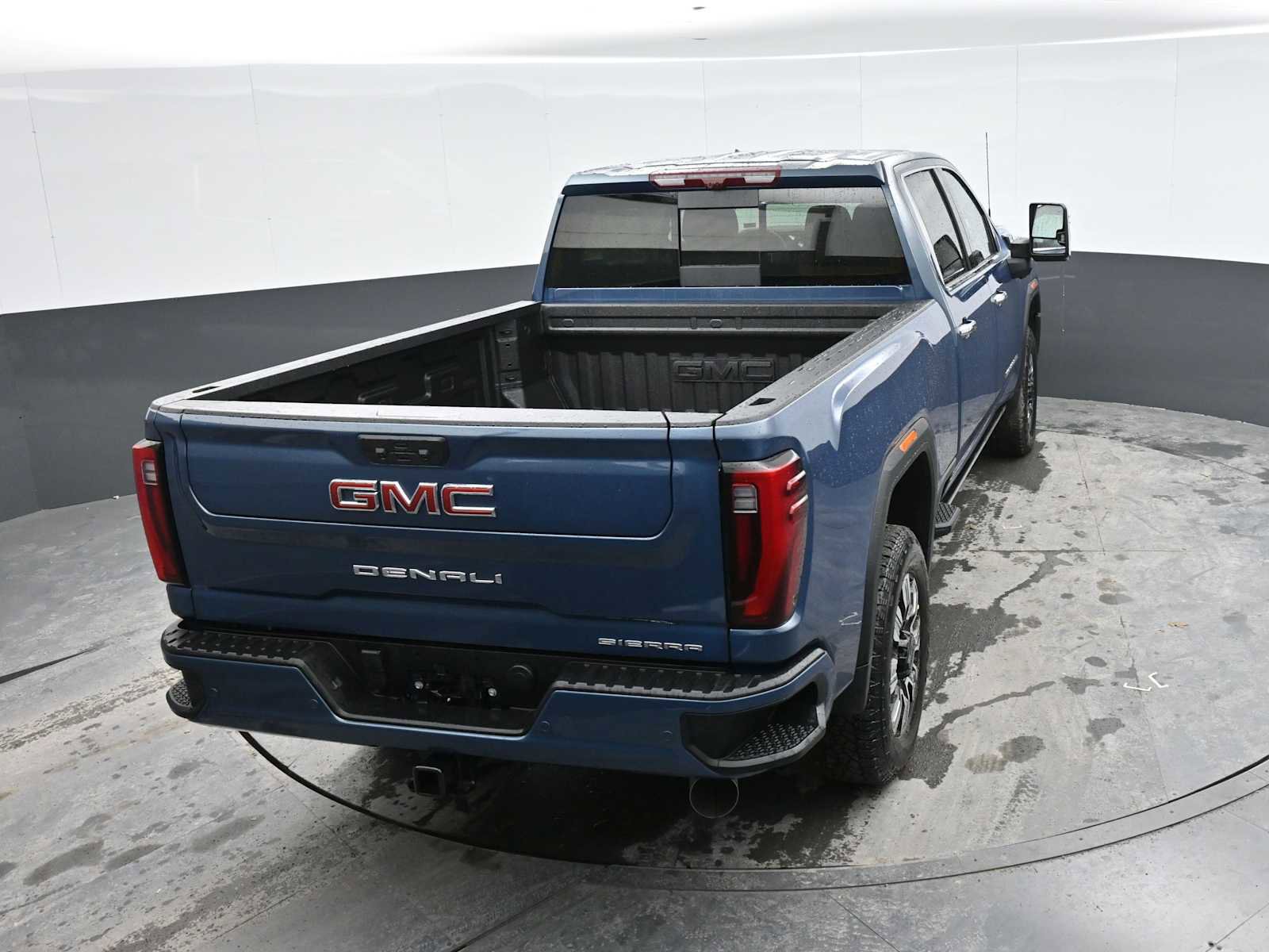 New 2026 GMC Sierra 2500 Denali w/ Denali Reserve Package image 35
