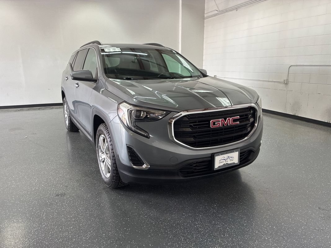 Used 2020 GMC Terrain SLE w/ Driver Convenience Package AWD/4WD image 1