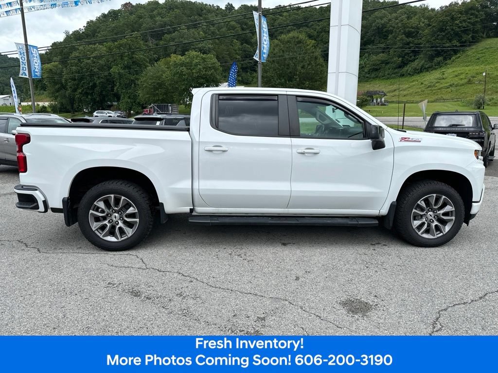 Used 2022 Chevrolet Silverado 1500 RST AWD/4WD image 6