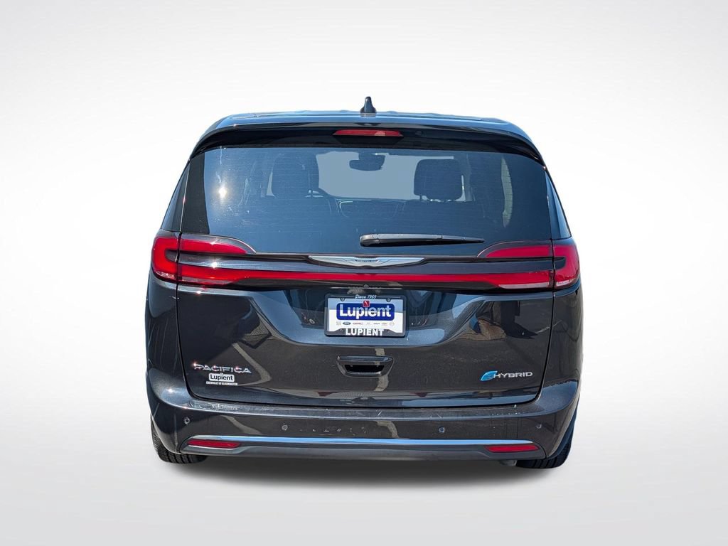 Used 2023 Chrysler Pacifica Touring-L FWD video 4