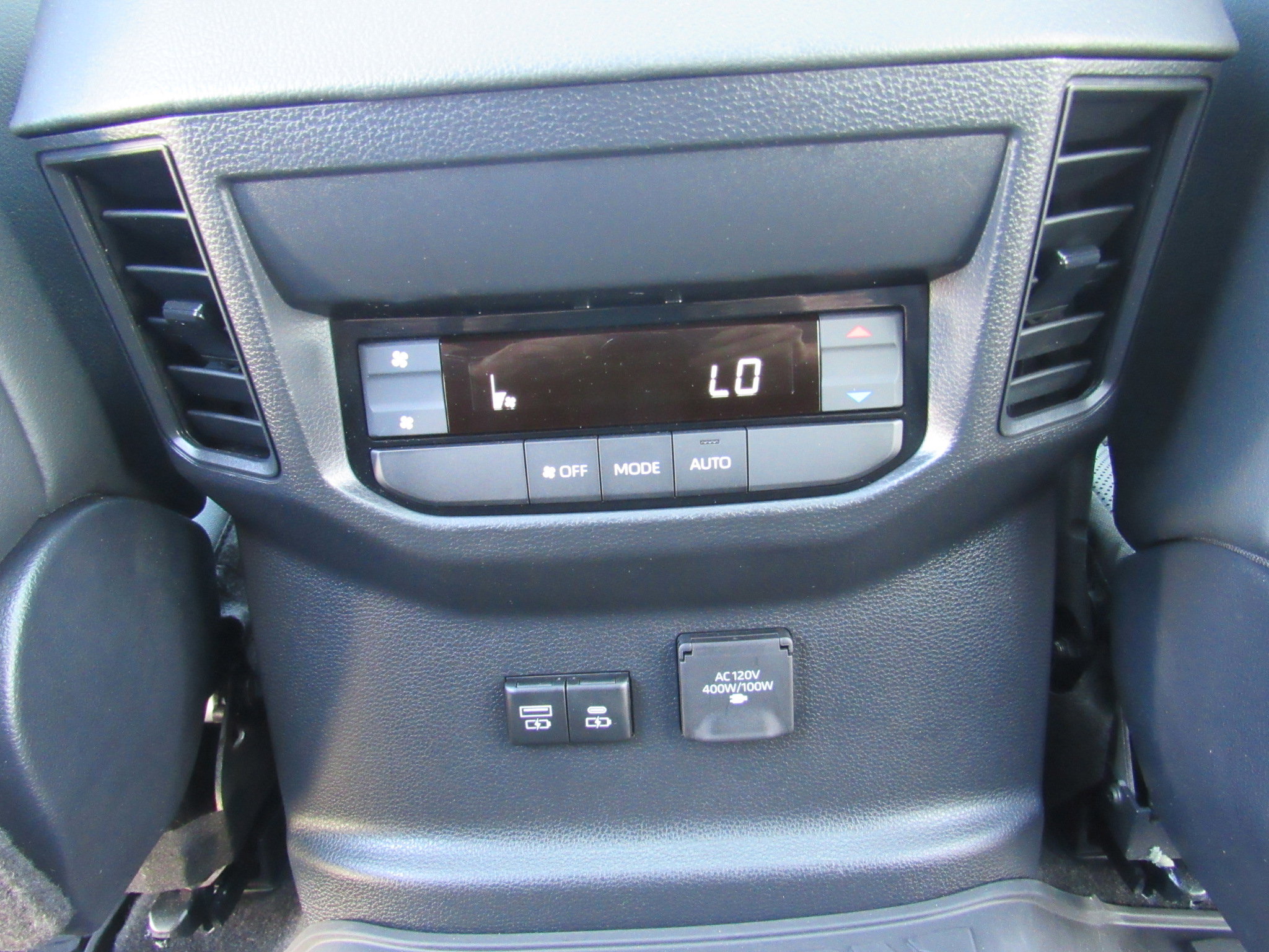 Used 2024 Toyota Sequoia TRD Pro image 25