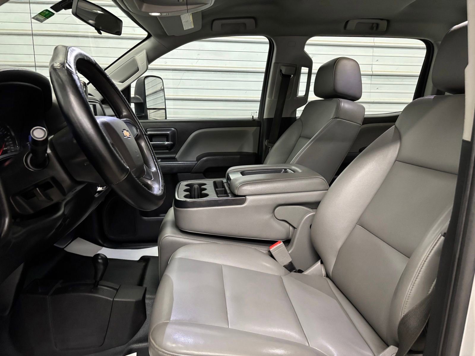Used 2019 Chevrolet Silverado 2500 W/T AWD/4WD image 12