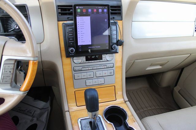 Used 2008 Lincoln Navigator L 4WD image 26