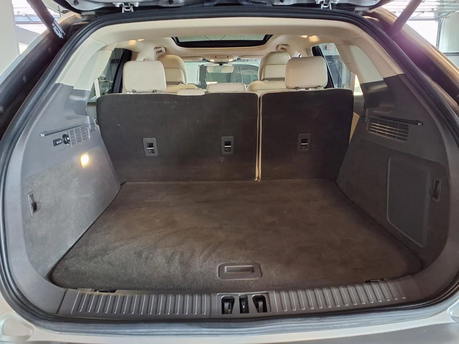 Used 2019 Lincoln Nautilus Reserve image 6