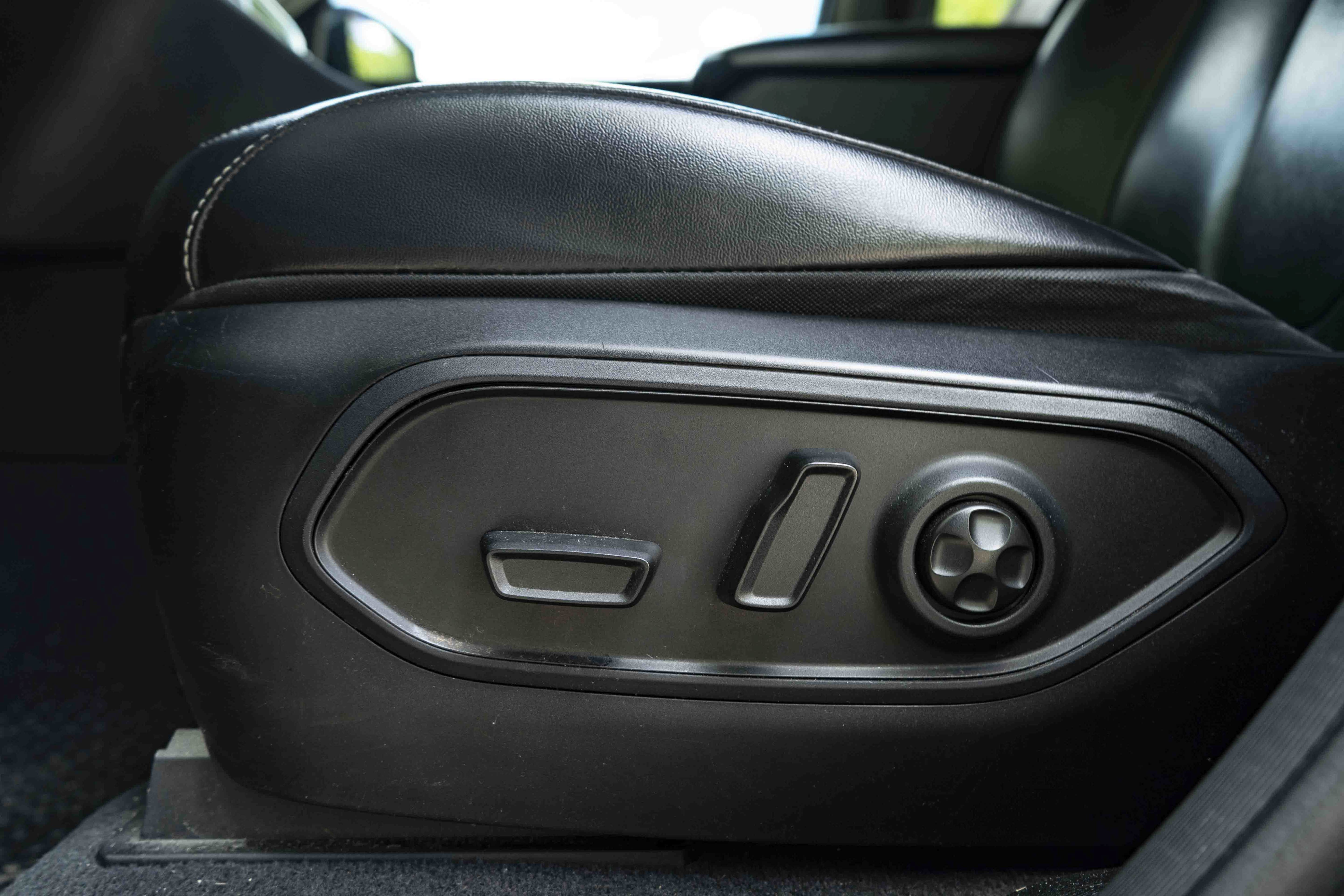 Used 2022 Jeep Grand Cherokee Limited RWD image 36