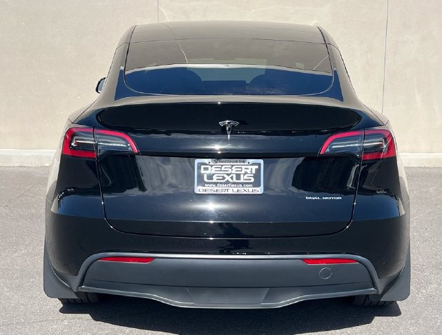 Used 2023 Tesla Model Y Long Range AWD/4WD image 8