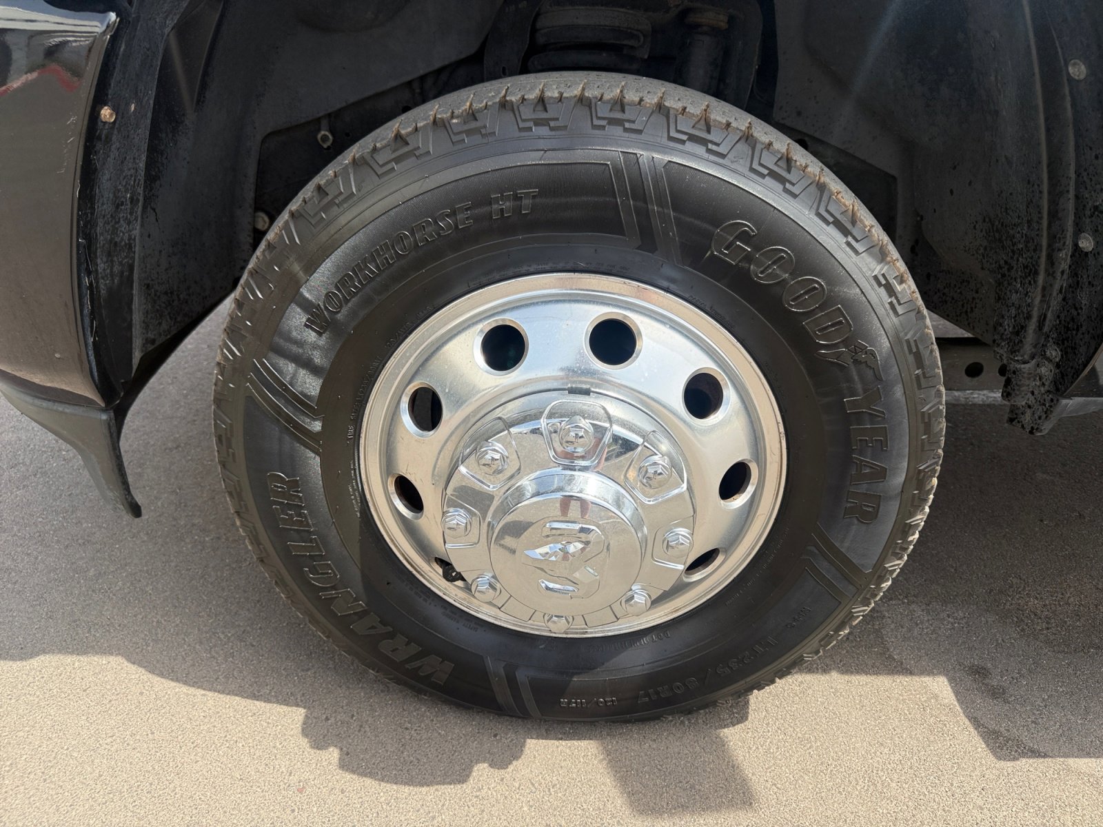 Used 2021 RAM 3500 Laramie image 11