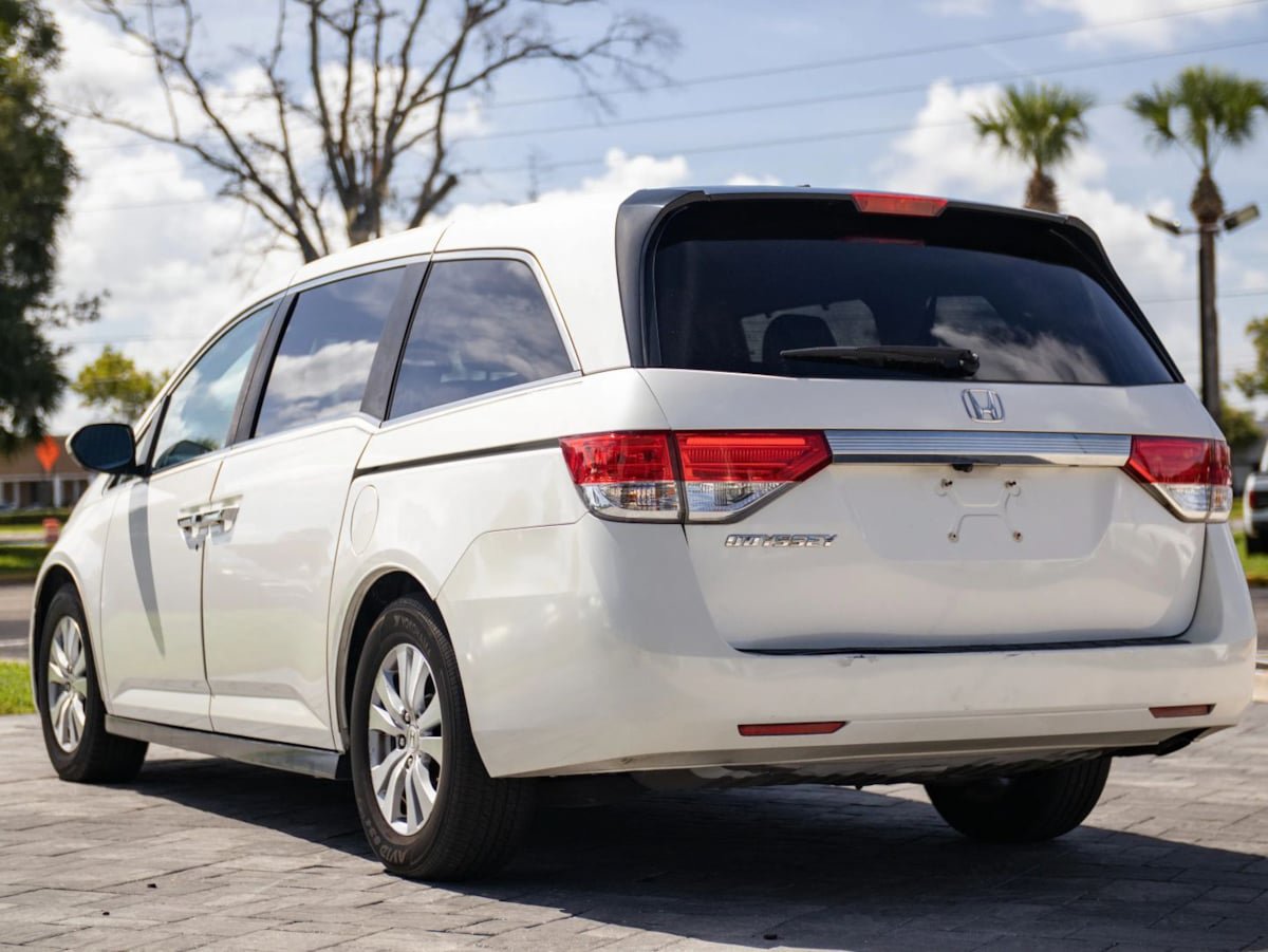 Used 2015 Honda Odyssey EX-L image 9