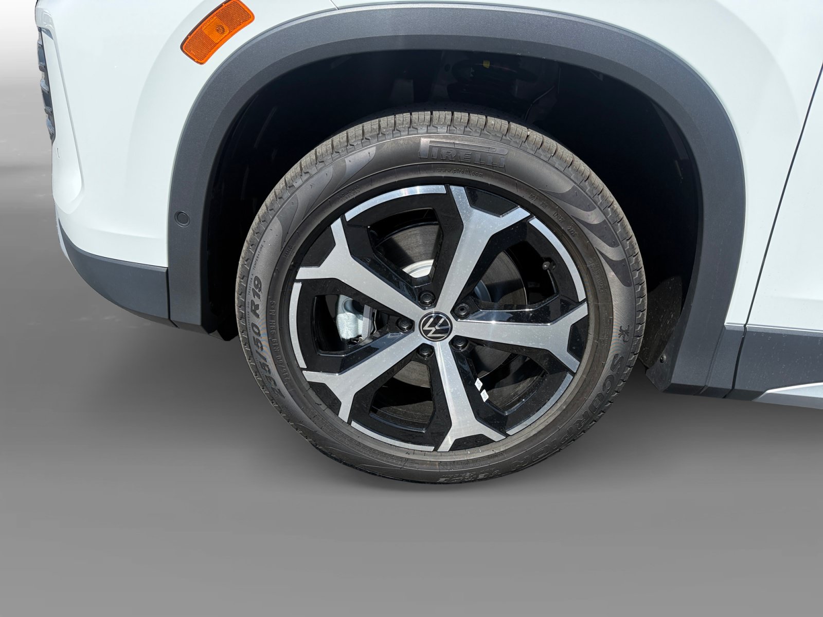 New 2026 Volkswagen Tiguan SE AWD/4WD image 9