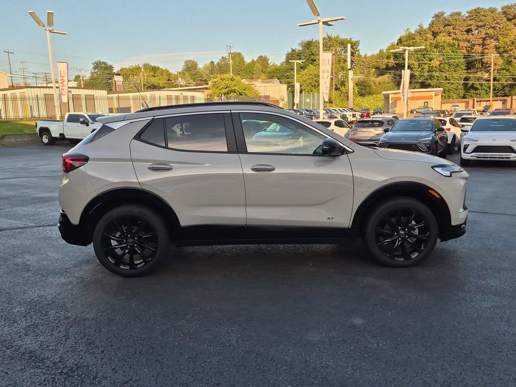 New 2026 Buick Encore GX Sport Touring w/ Studio Series AWD/4WD image 5