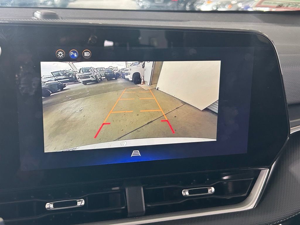 Used 2025 Chevrolet Equinox LT FWD image 21