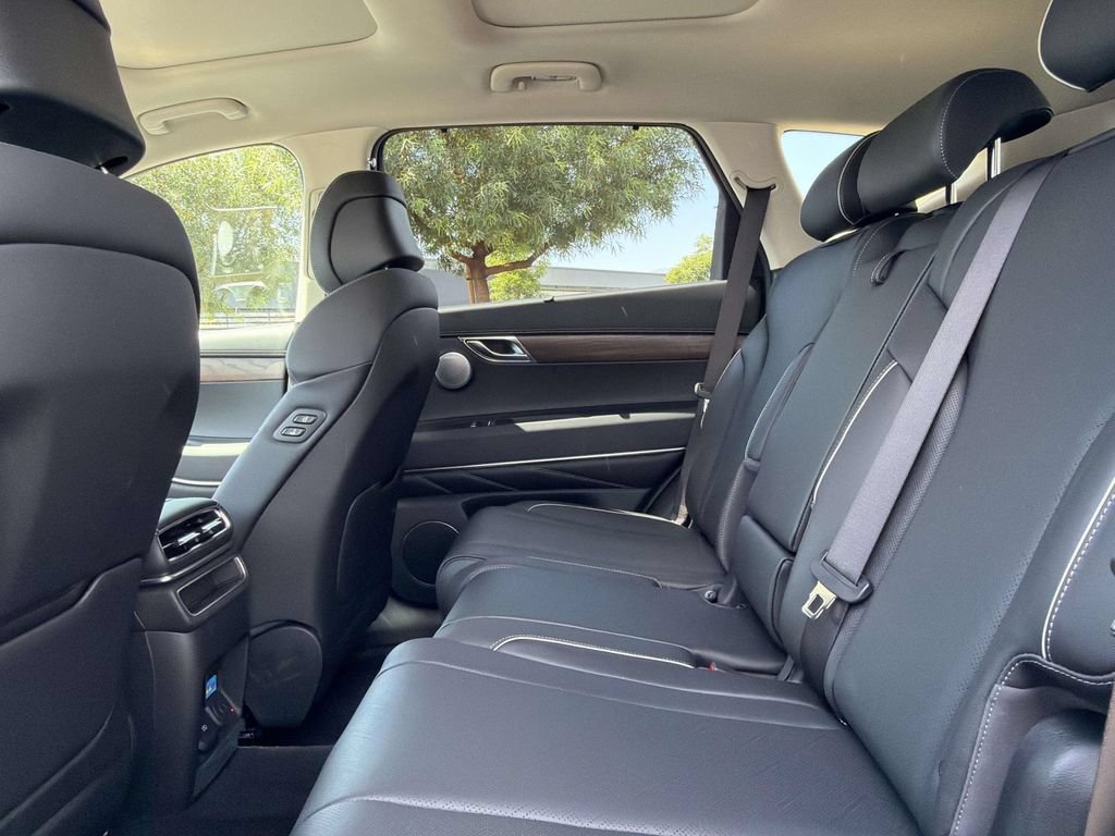 New 2026 Genesis GV80 2.5T Select AWD/4WD image 11