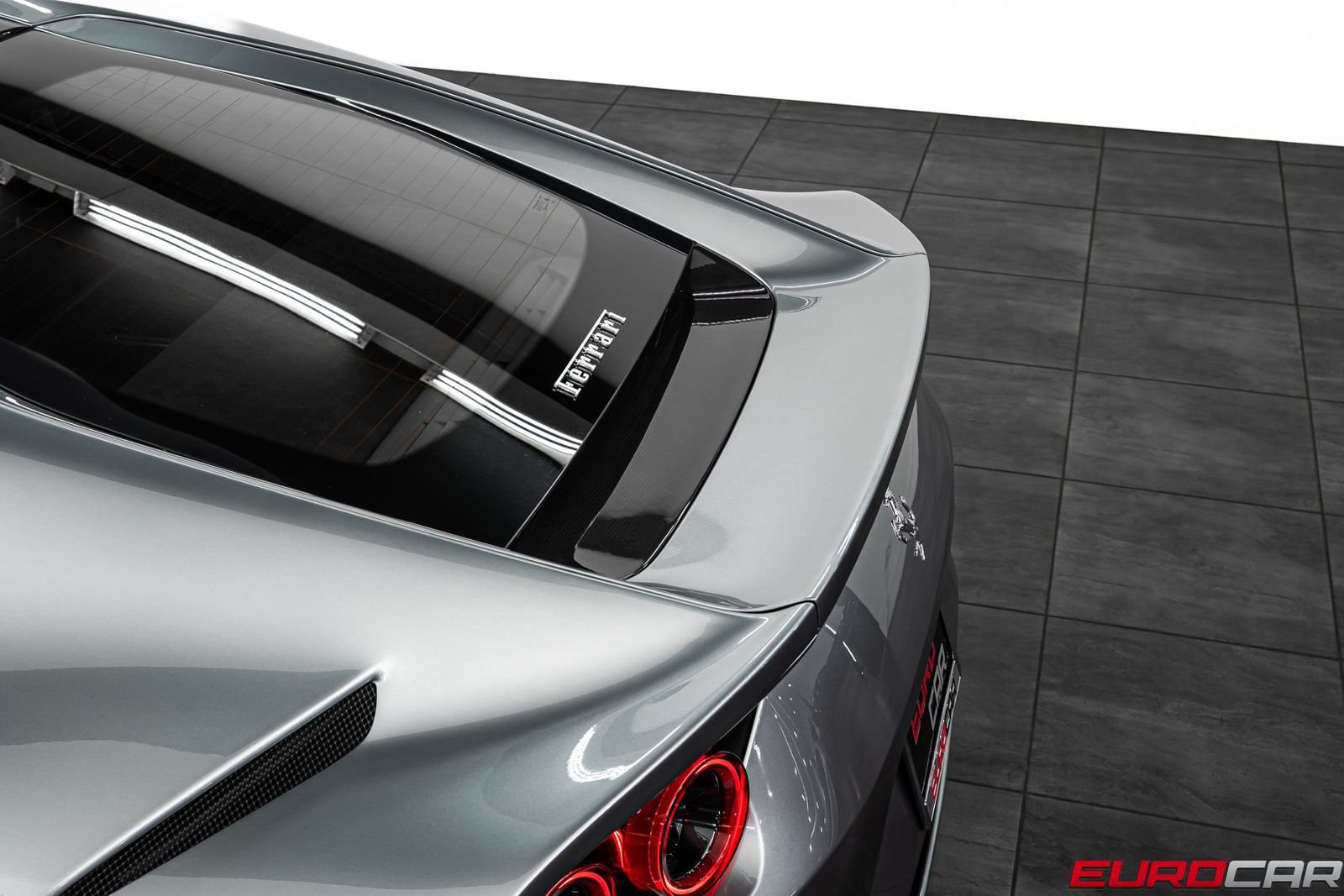 Used 2020 Ferrari 812 Superfast RWD image 20