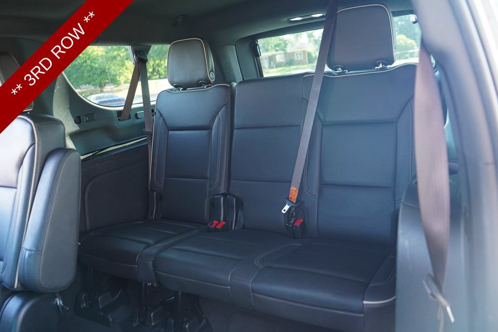 Used 2023 Chevrolet Suburban Premier AWD/4WD image 14